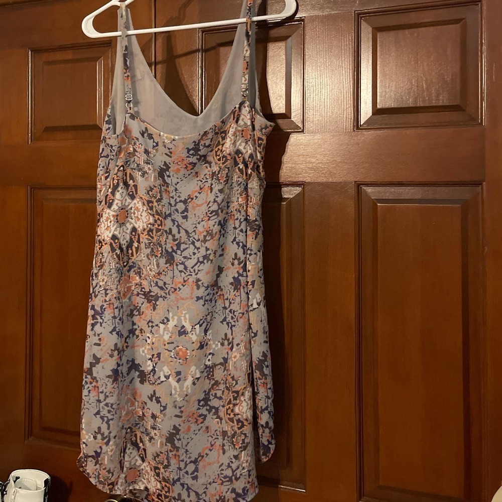 Cabi Fresco Shift Mini Slip Dress Women’s MEDIUM Purple Orange V-Neck - Picture 7 of 7